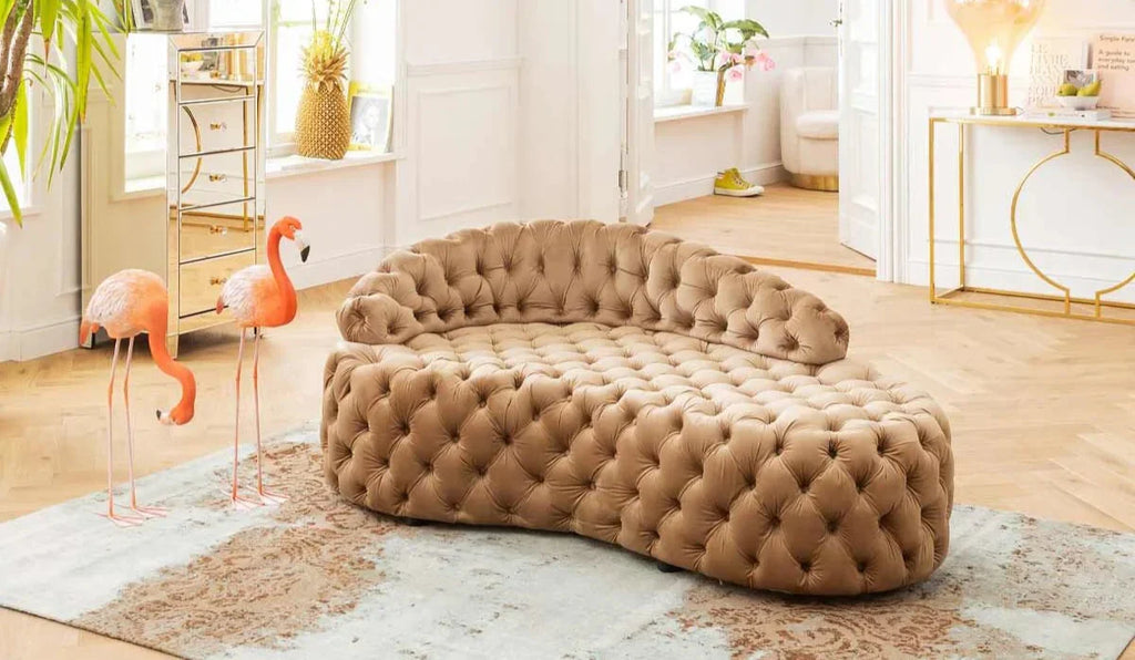 Santa Chaise Lounge