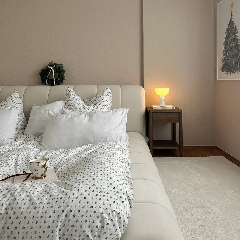 Aurel Bed