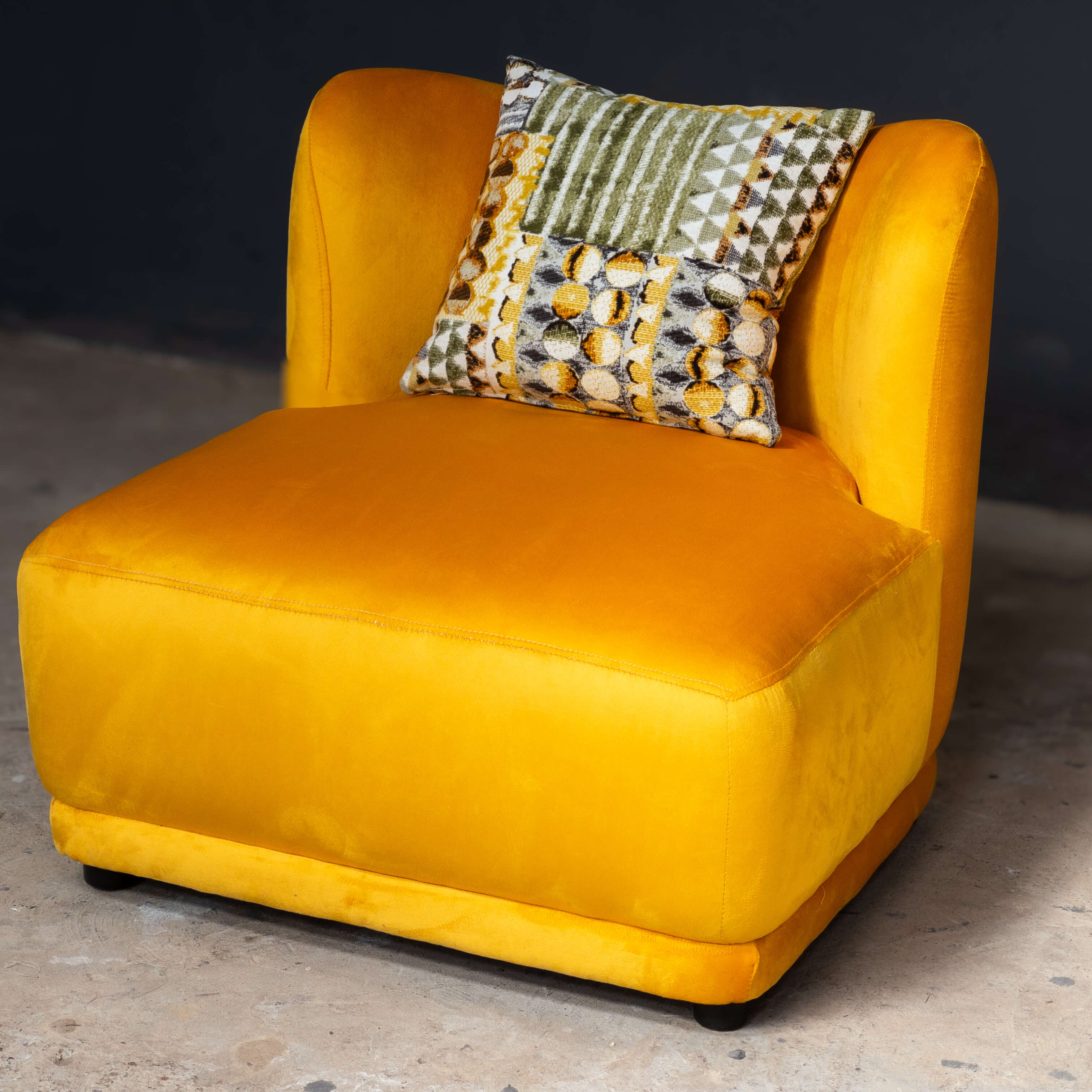 Aurelia Accent ArmChair