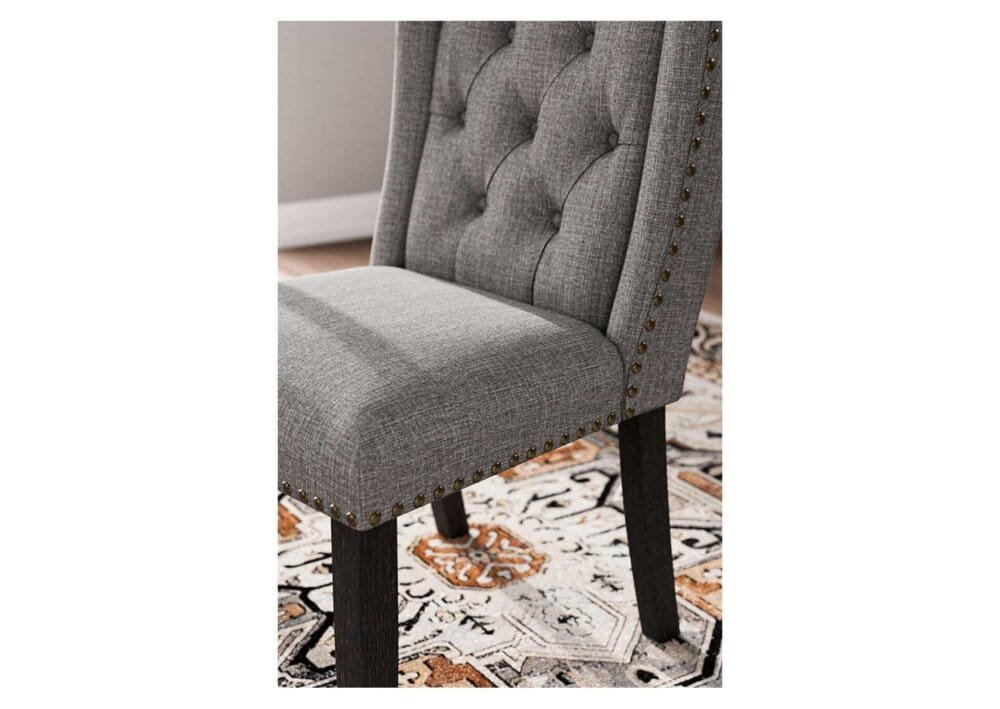 Quinn Armchair